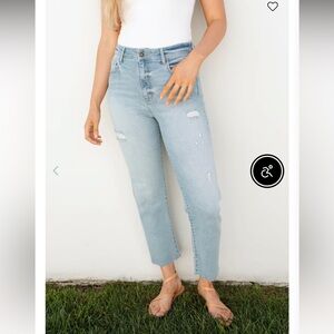 Carly Jean Los Angeles Chrissy Classic Distressed Jeans